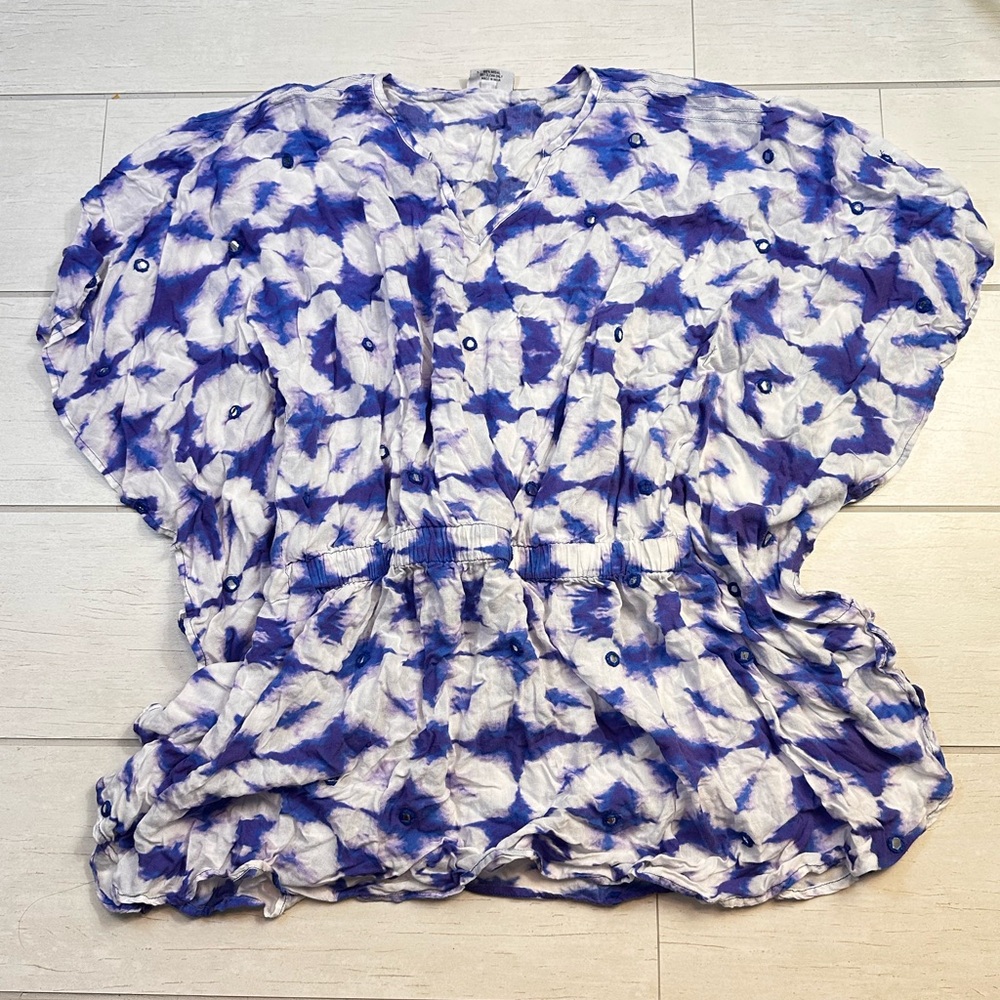 Elegant Blue and White Floral Blouse